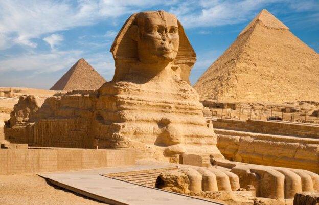 Fosilie naznačují, že Velká pyramida a Sfinga byly kdysi ponořeny pod vodou