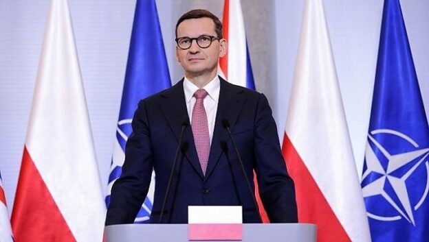 Polský premiér řekl, že Varšava dodala na Ukrajinu tanky