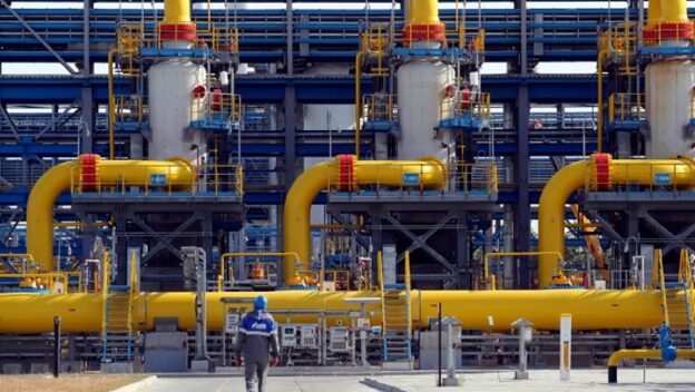 Rusko snižuje množství plynu proudícího do Evropy plynovodem Nord Stream 1 o 80 %