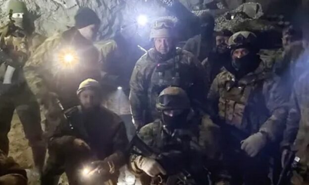 Ruská polovojenská „Wagnerova skupina“ obsadila ukrajinské solné doly, experti předpovídají eskalaci války