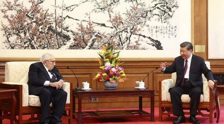 Henry Kissinger v Pekingu
